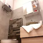Modular House 公寓 *